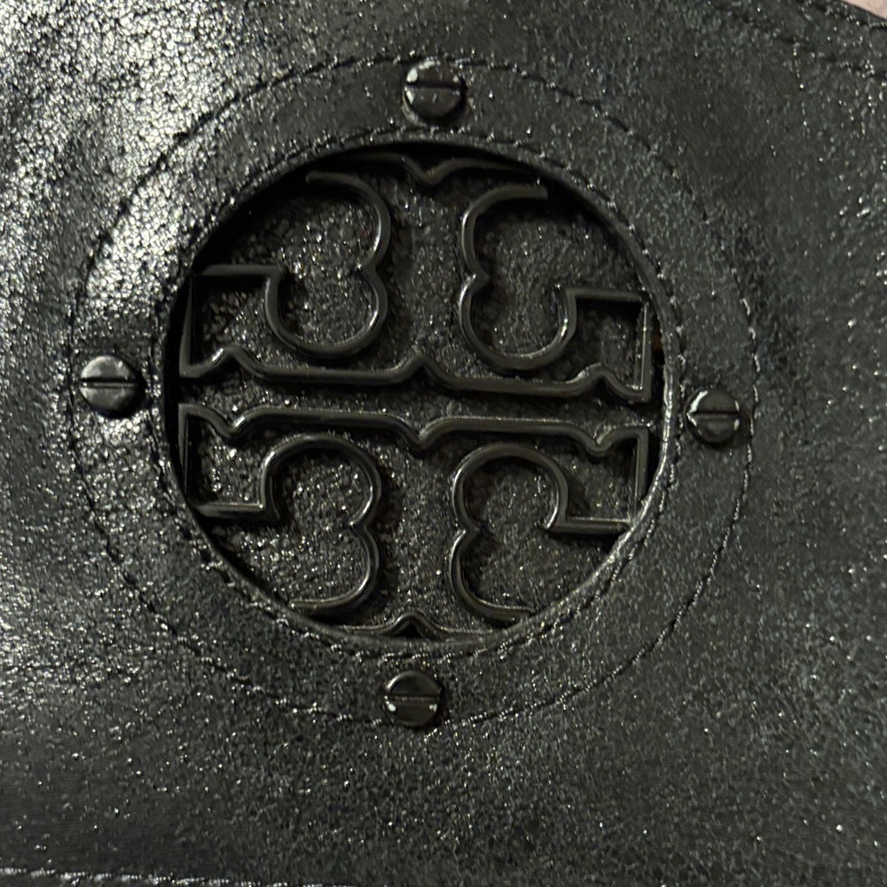 Tory Burch Black Kiernan Shiny Leather Logo Round Toe Knee High Riding Boots - Picture 3 of 6